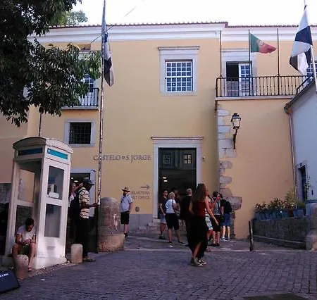 Ana's House * Lisboa