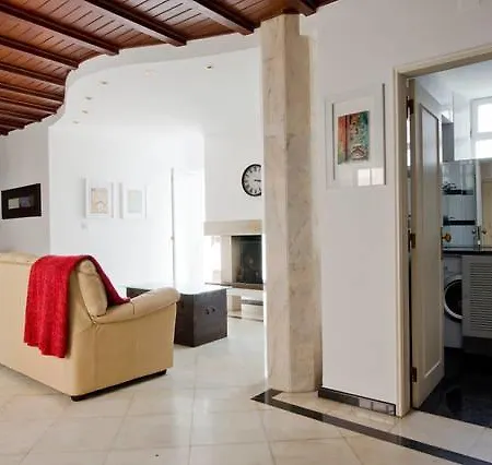 Ana's House Lisbon